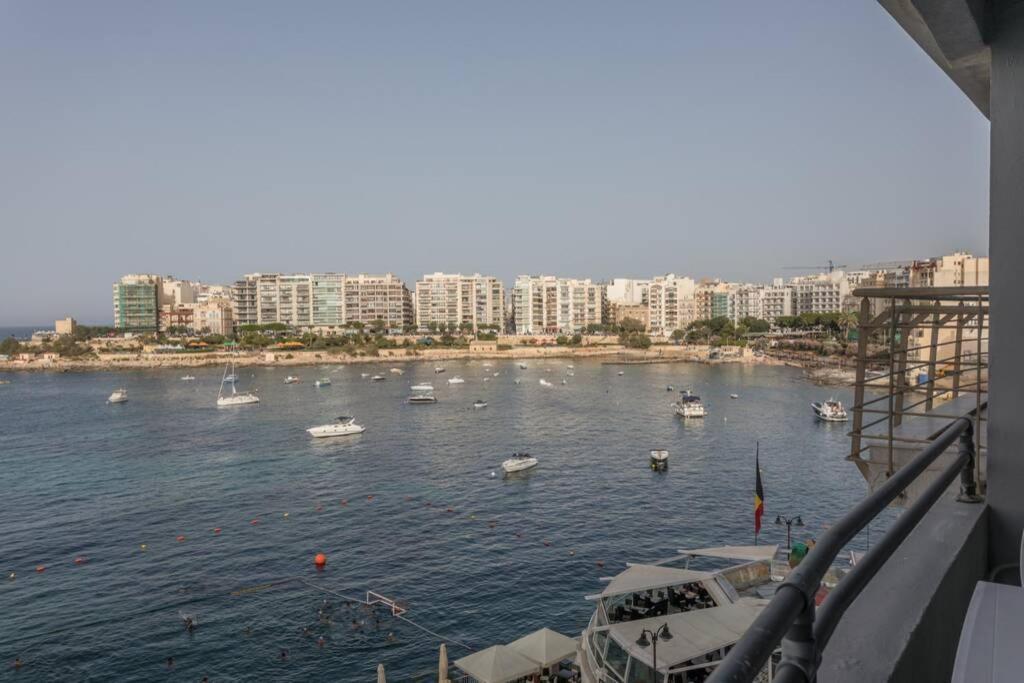 St Julians' Sea Front, Spectacular View, Apartment Saint Julian's Ngoại thất bức ảnh