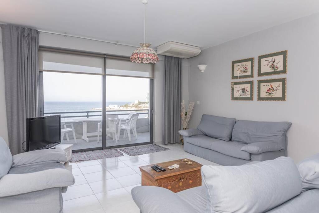 St Julians' Sea Front, Spectacular View, Apartment Saint Julian's Ngoại thất bức ảnh