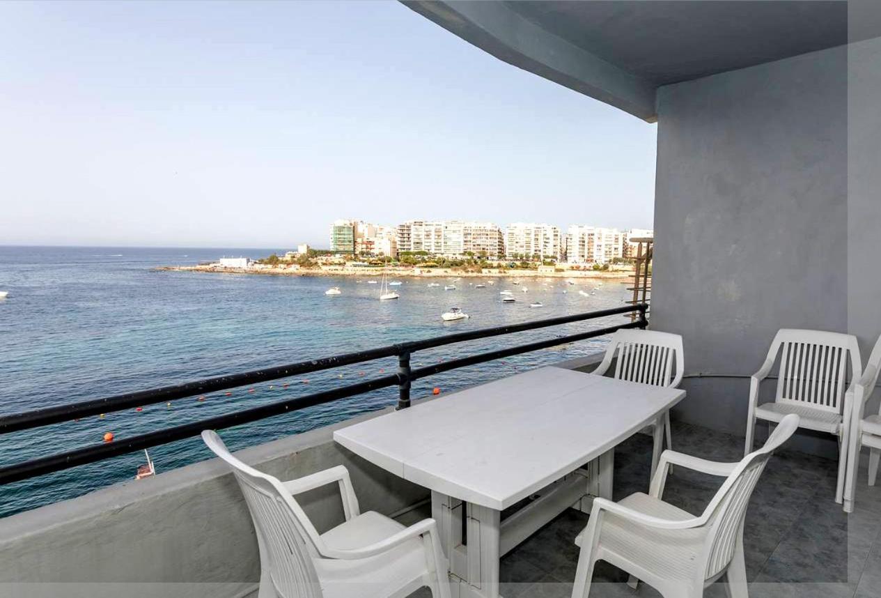 St Julians' Sea Front, Spectacular View, Apartment Saint Julian's Ngoại thất bức ảnh
