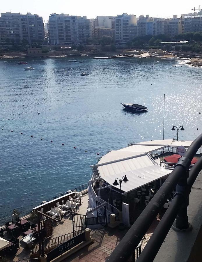 St Julians' Sea Front, Spectacular View, Apartment Saint Julian's Ngoại thất bức ảnh
